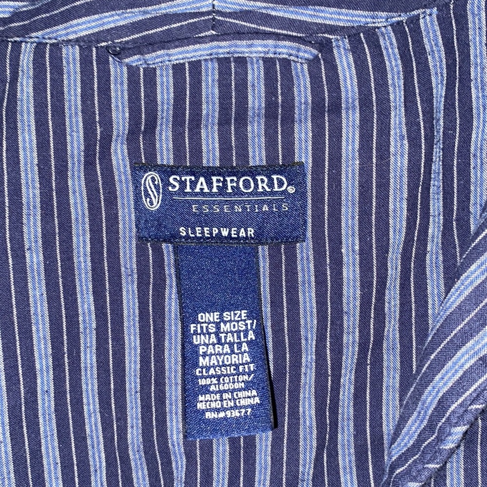 Striped Blue Robe - Picture 2 of 3
